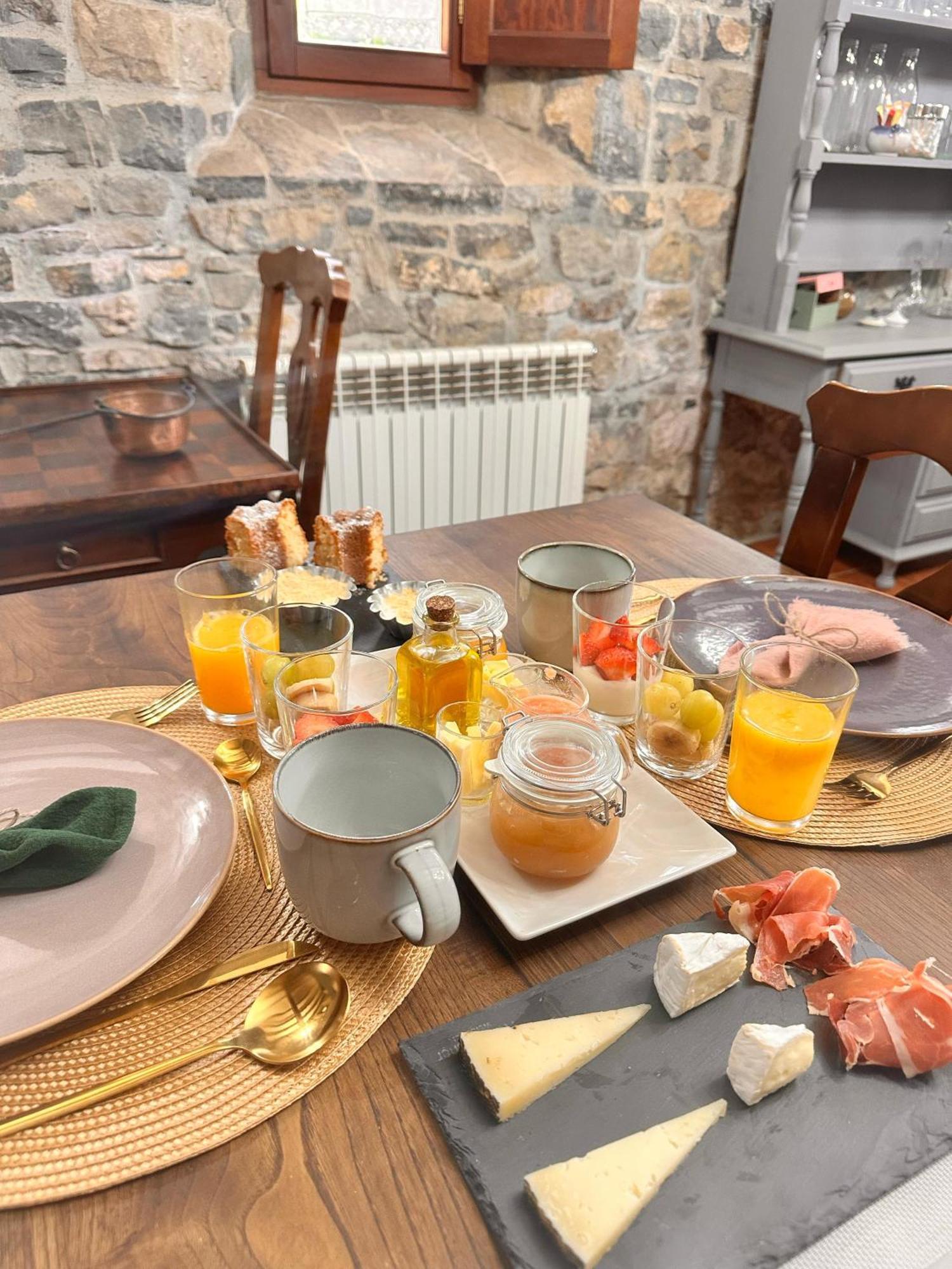 La Nozal De La Pena Guest House Villaviciosa  Eksteriør bilde